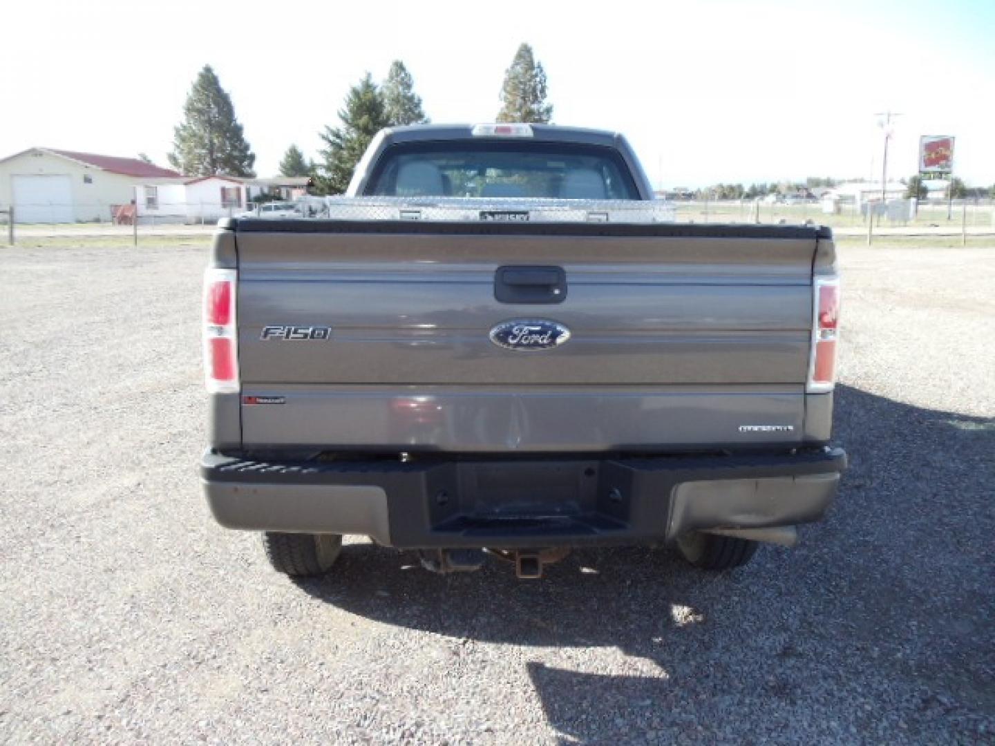 2012 Gray /Gray Ford F-150 XL (1FTFX1EF3CK) with an 5.0 L V8 Gas engine, Automatic transmission, located at 5465 Highway 2 W., Columbia Falls, MT, 59912, (406) 892-4407, 48.352188, -114.240929 - This truck was previously owned by the federal government so it has been well maintained and taken care of. The truck is very clean inside and out with near new tires and low actual miles. This vehicle has been mechanically inspected. This is the XL and its a quad door long box. - Photo#5